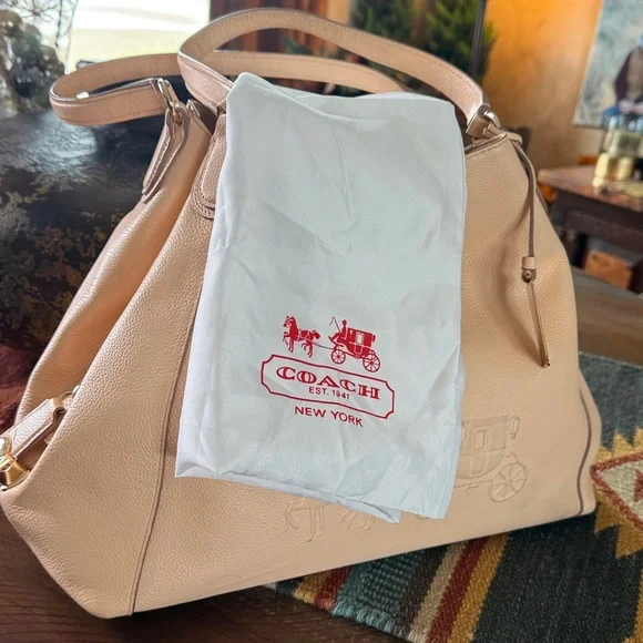 Vintage Coach peach Leather Shoulder Bag - Picture 5 of 13